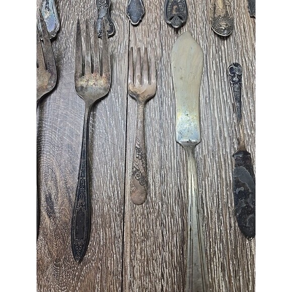 Lot of 44 Vintage Antique Silverplate Flatware Spoons Forks Crafting Silverware - Picture 3 of 16